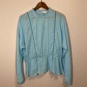 SIENNA SKY Blouse. Size L.